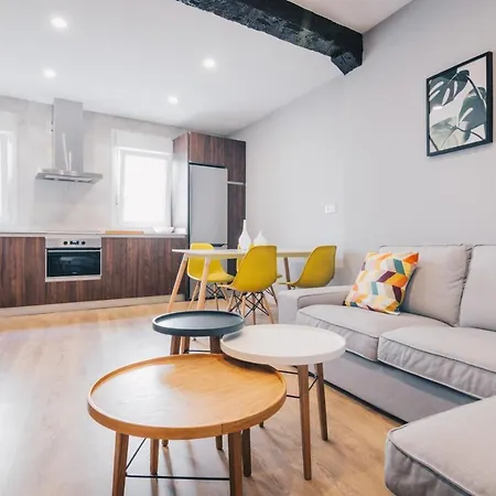 Апартаменти Ibaizabal By People